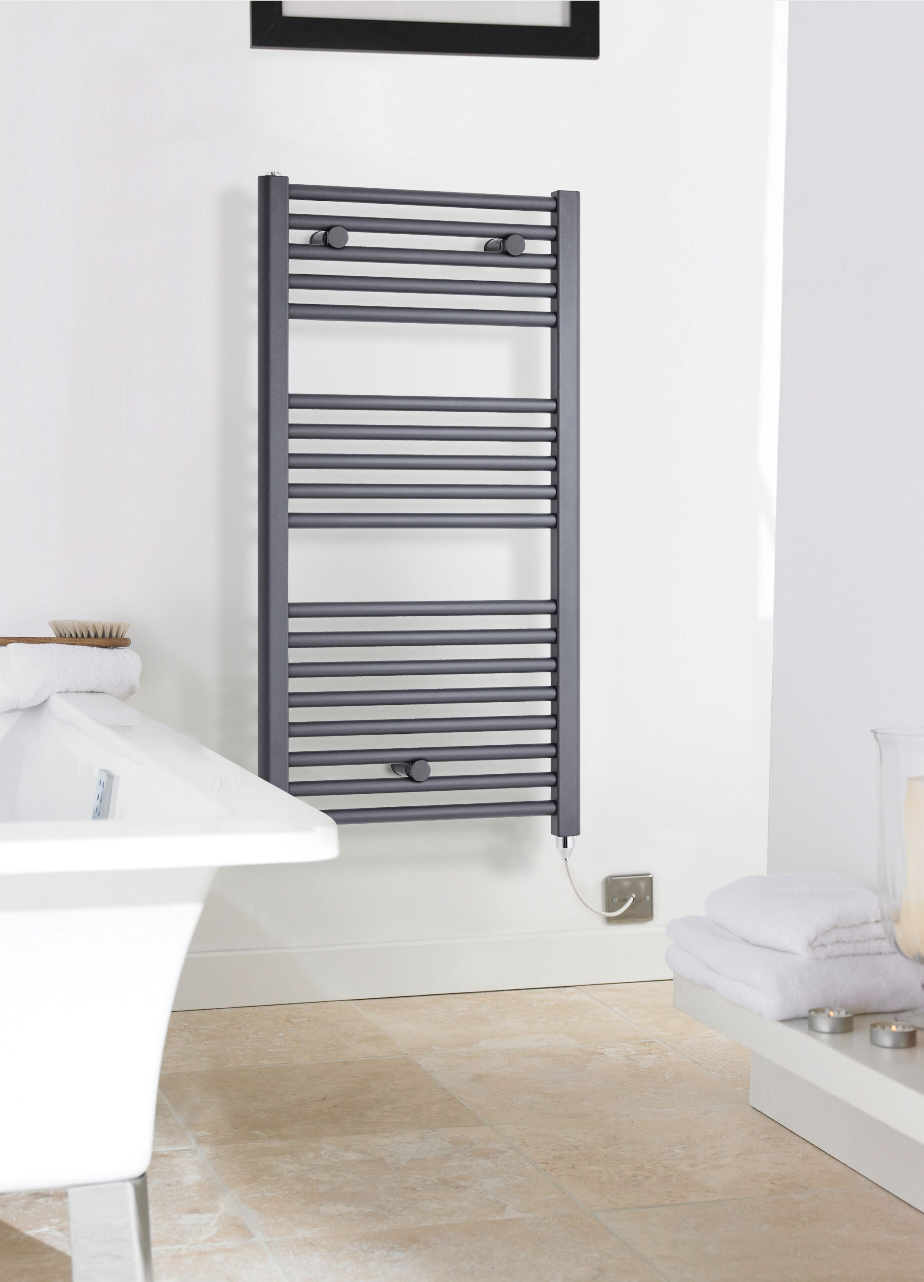 Nuie Electric Towel Rail MTY153 - Image 2